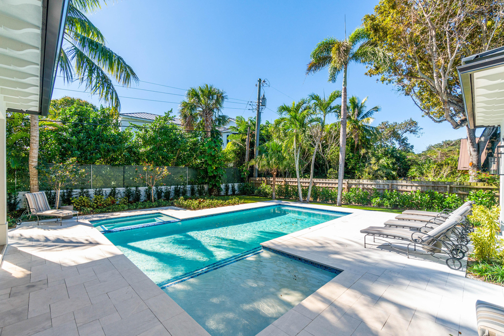 18 Nw 15th Street - Photo 21