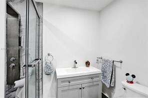 833 Nw 81st Avenue - Photo 20