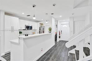 833 Nw 81st Avenue - Photo 5