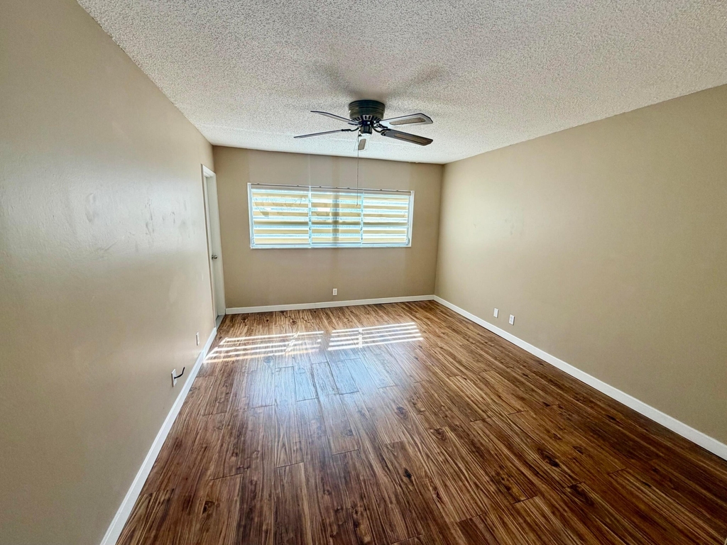 1000 Ne 14th Avenue - Photo 5