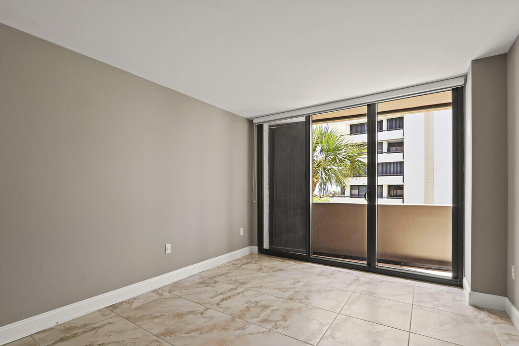 4200 N Ocean - Photo 24