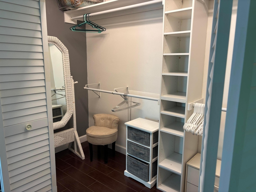 825 Center Street - Photo 21
