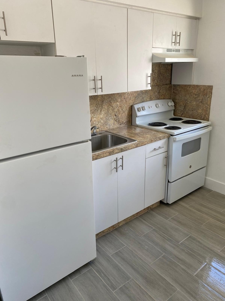 460 Sw 7th Street - Photo 4