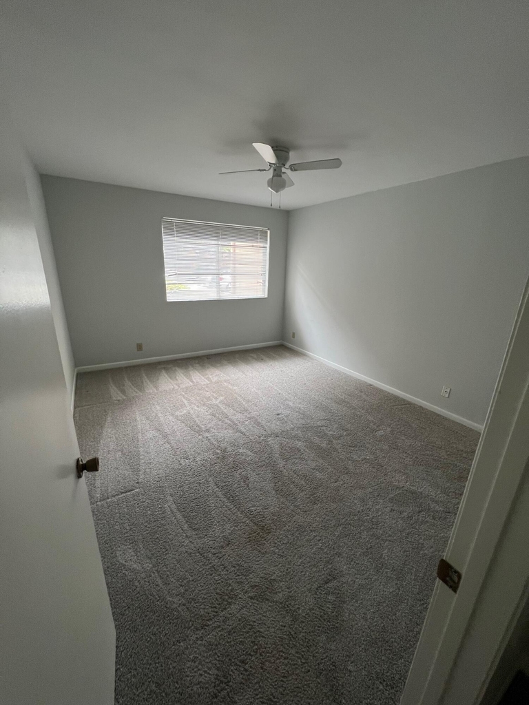 9901 Westview Drive - Photo 4