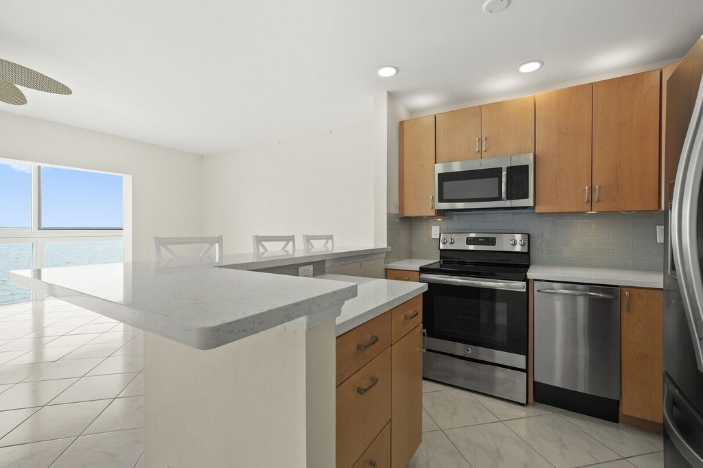 400 Wilma Circle - Photo 8