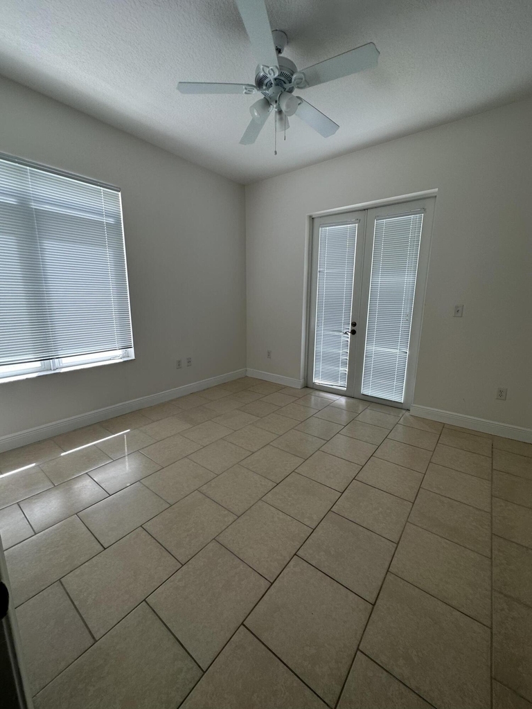 1203 Town Center Drive - Photo 10