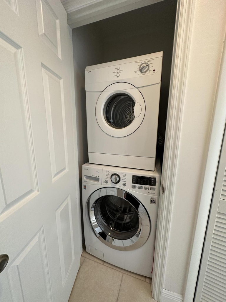 1203 Town Center Drive - Photo 11