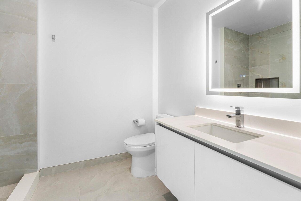 220 Lake Shore Drive - Photo 24