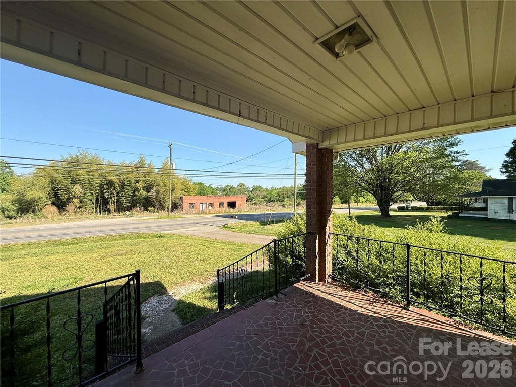 507 Turnersburg Highway - Photo 3