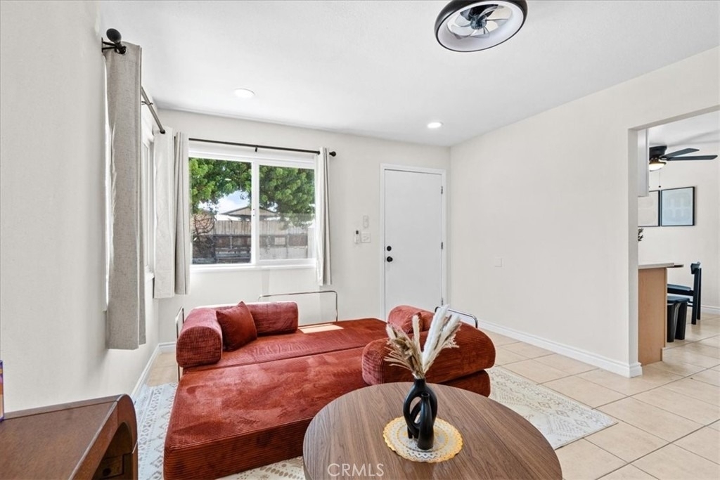 1097 Bonita Street - Photo 3