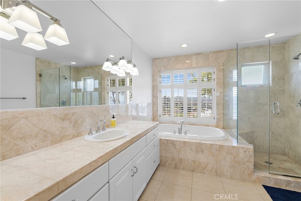 1545 Caribbean - Photo 20