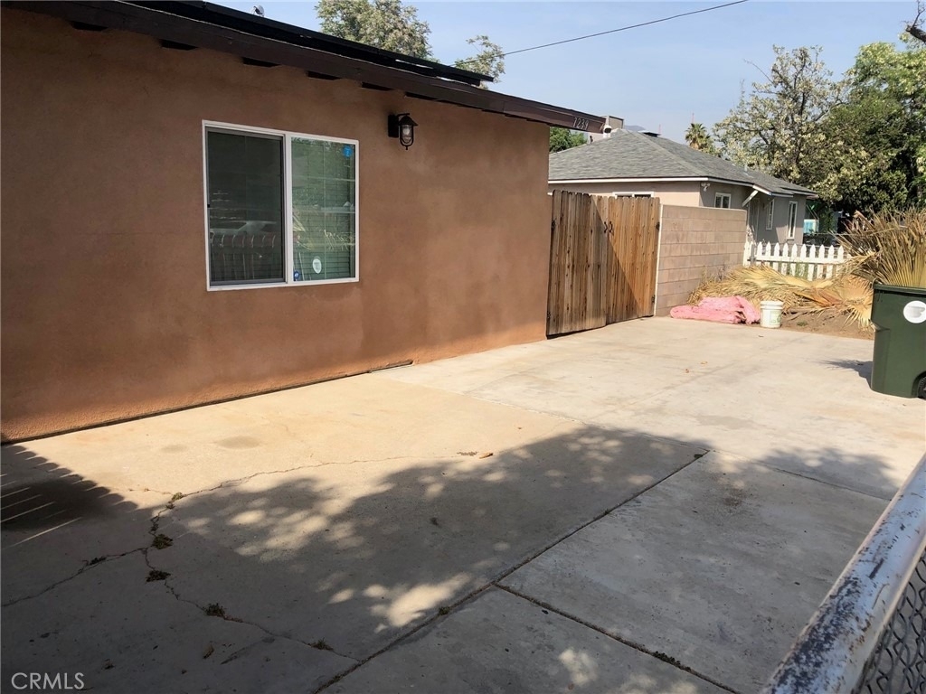 7239 Sterling Avenue - Photo 8
