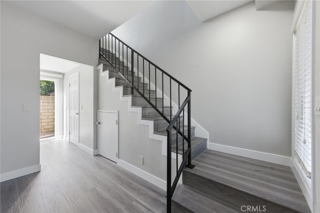 260 W 3rd - Photo 9