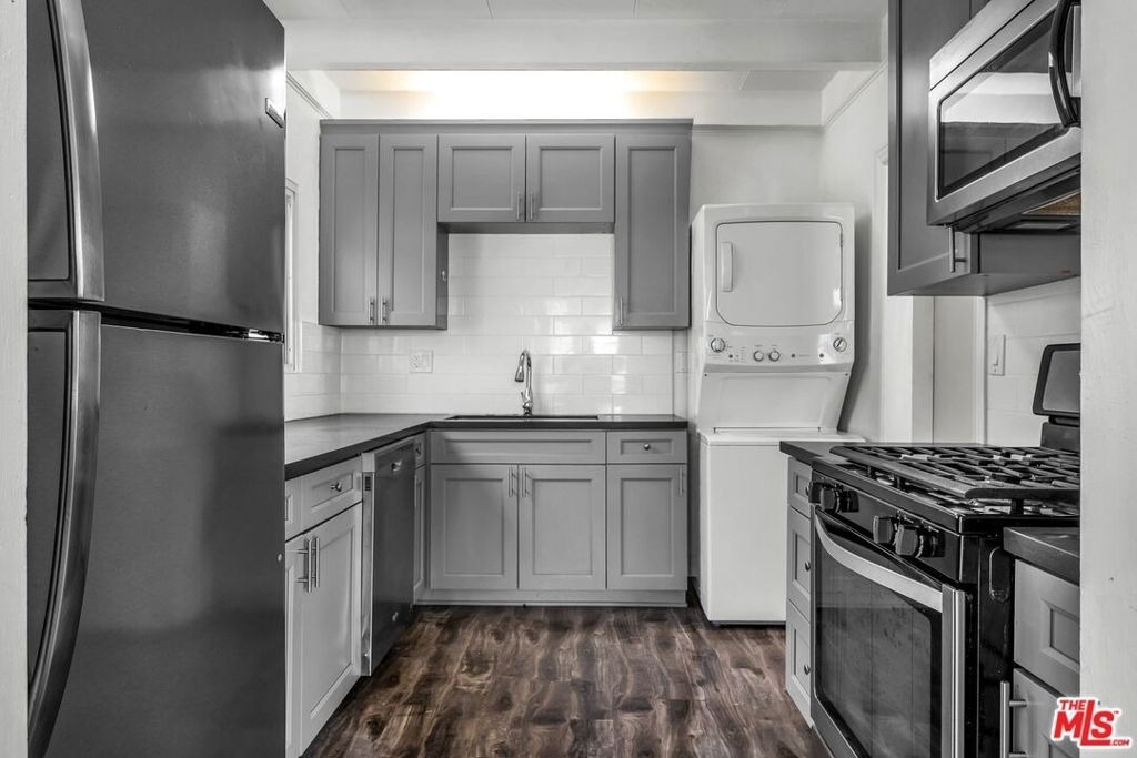 130 Montreal Street - Photo 7