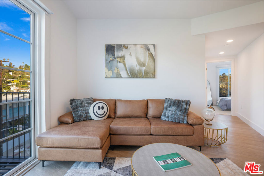 1221 Myra Avenue - Photo 8