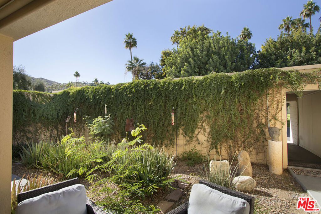 501 Desert Lakes Circle - Photo 65