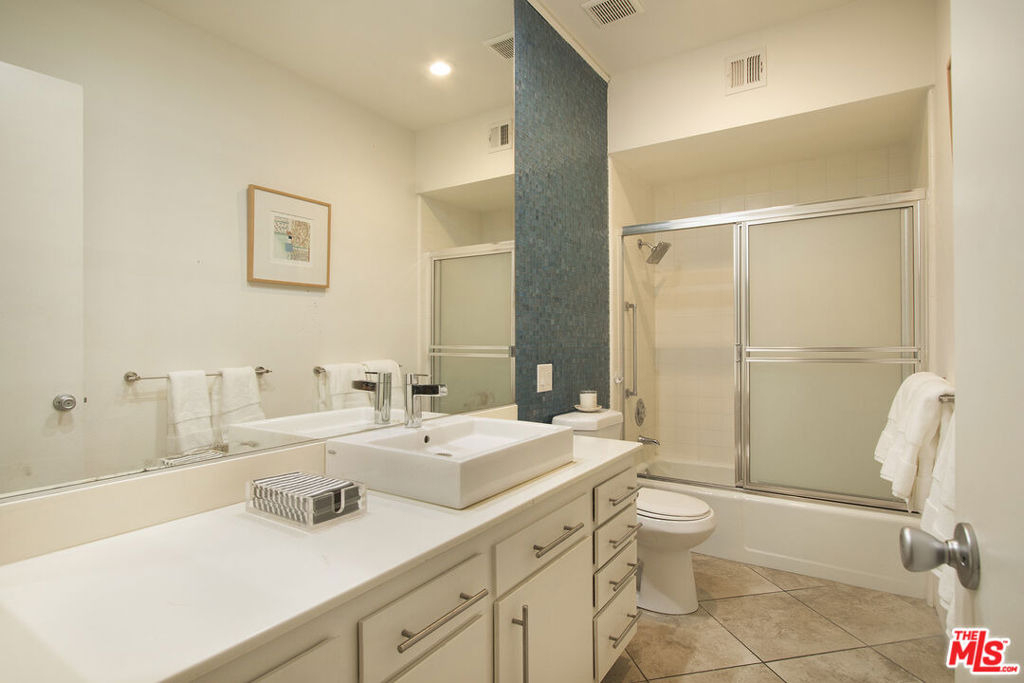 501 Desert Lakes Circle - Photo 33