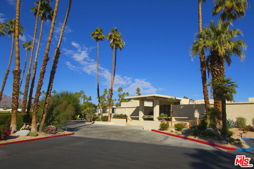 501 Desert Lakes Circle - Photo 7