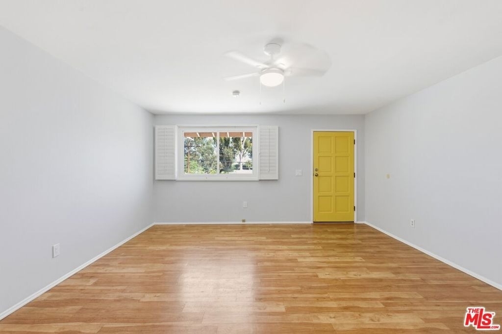 2752 Guirado Street - Photo 11
