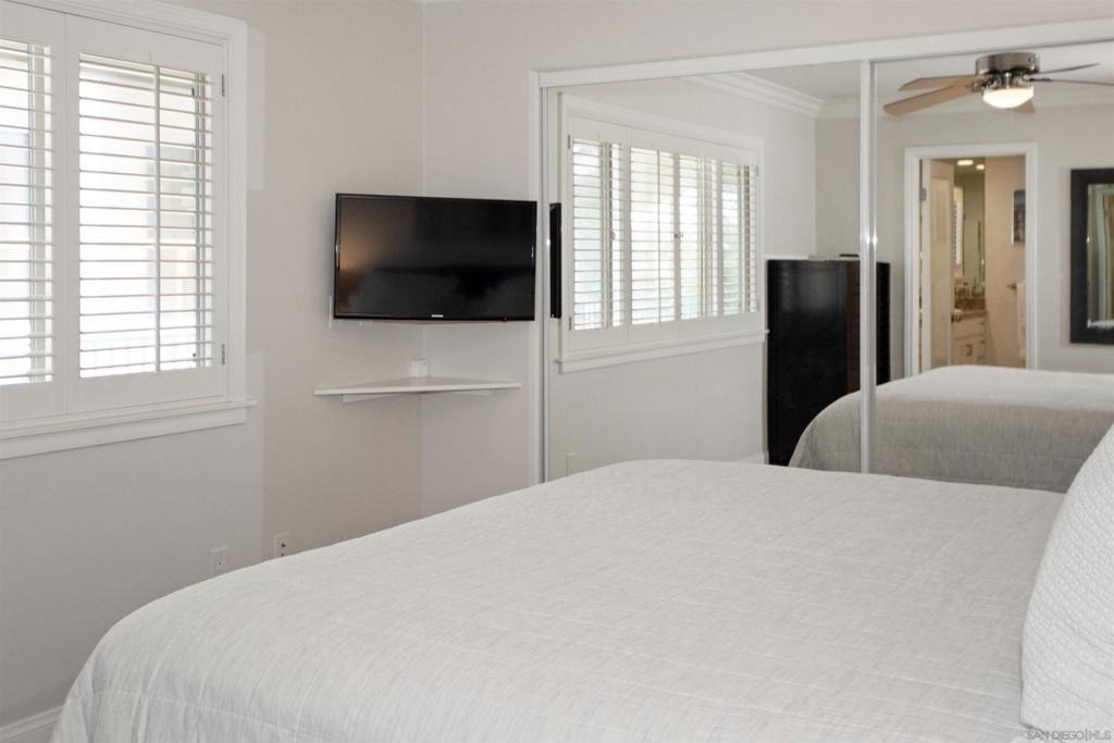 1052 Isabella Avenue - Photo 12