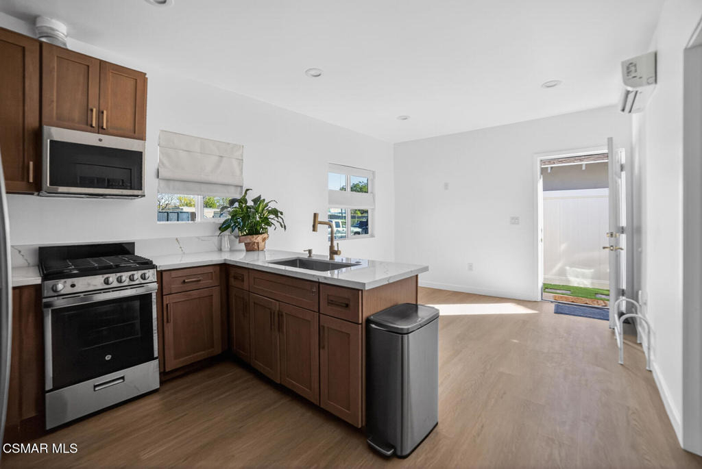 7817 Nita Avenue - Photo 2