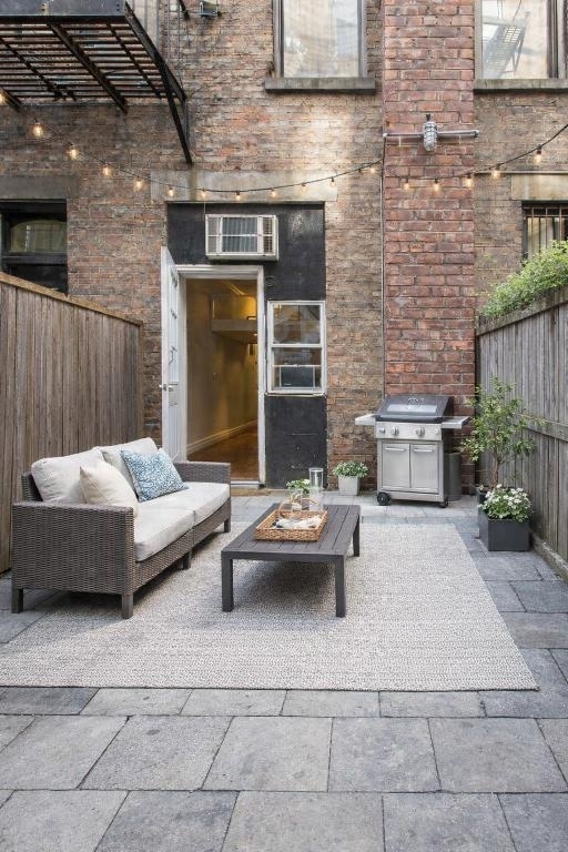 53 Leroy St - Photo 5