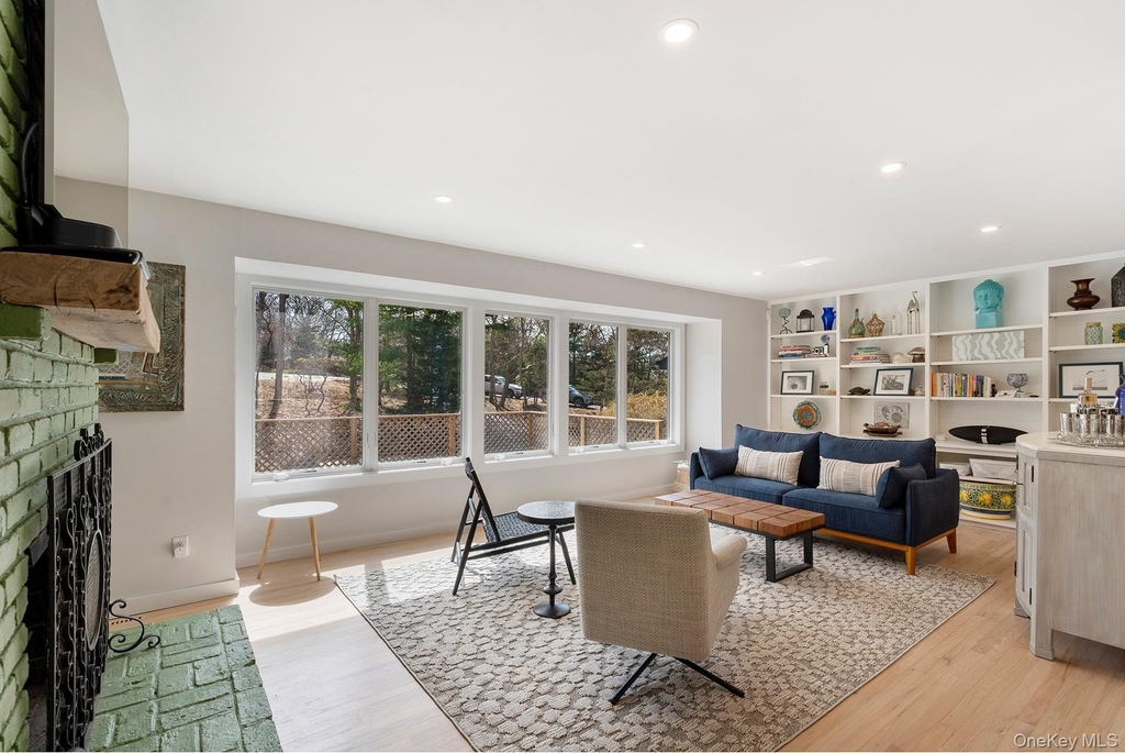 123 Windward - Photo 4