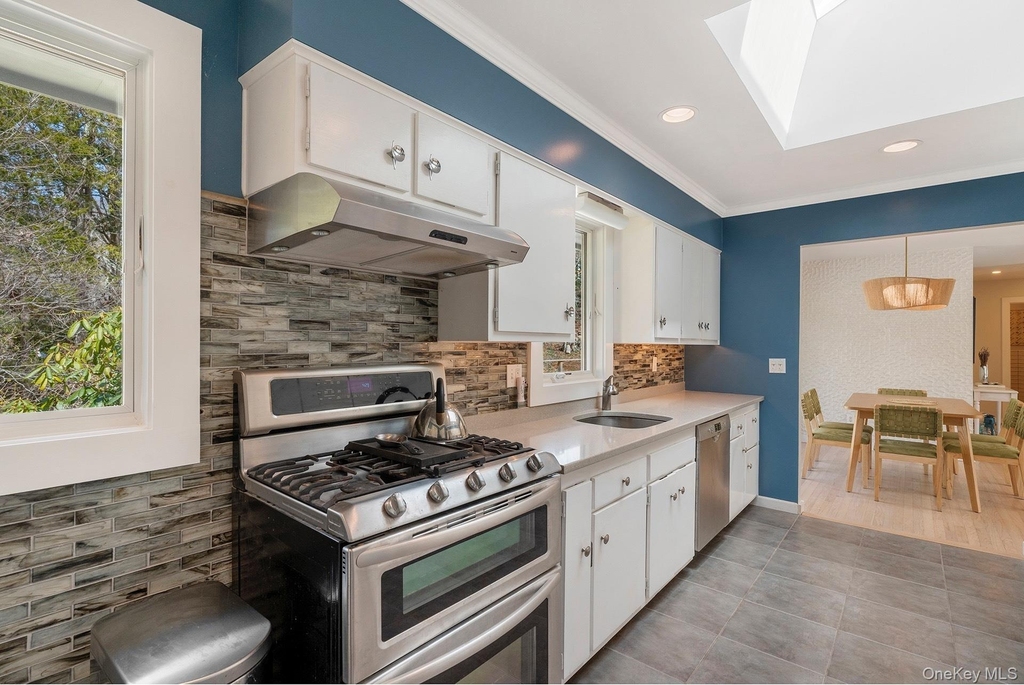 123 Windward - Photo 7