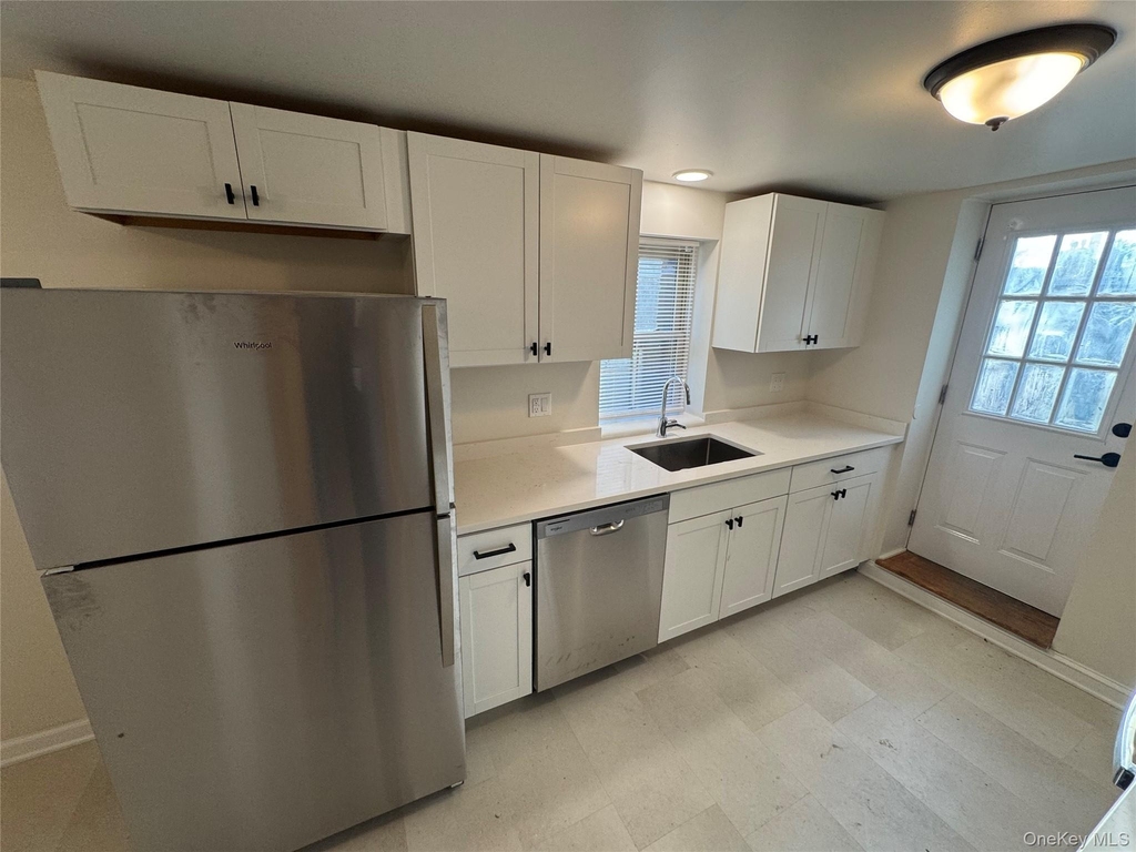 24 Vassar Street - Photo 4