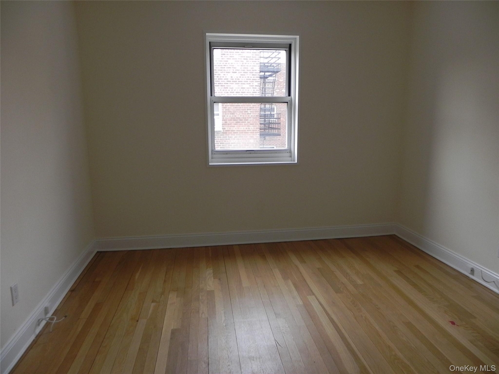11 Schenck Avenue - Photo 11