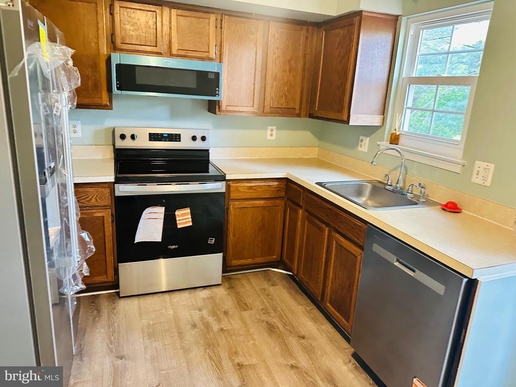22 Alden Court - Photo 3