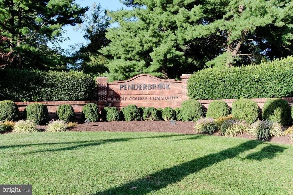 3916 Penderview Drive - Photo 34