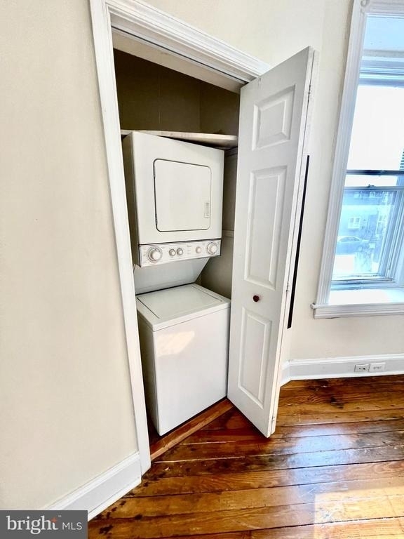 253 W Hansberry Street - Photo 7