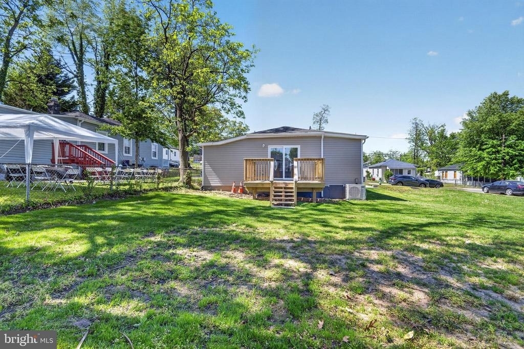 505 69th Street - Photo 36