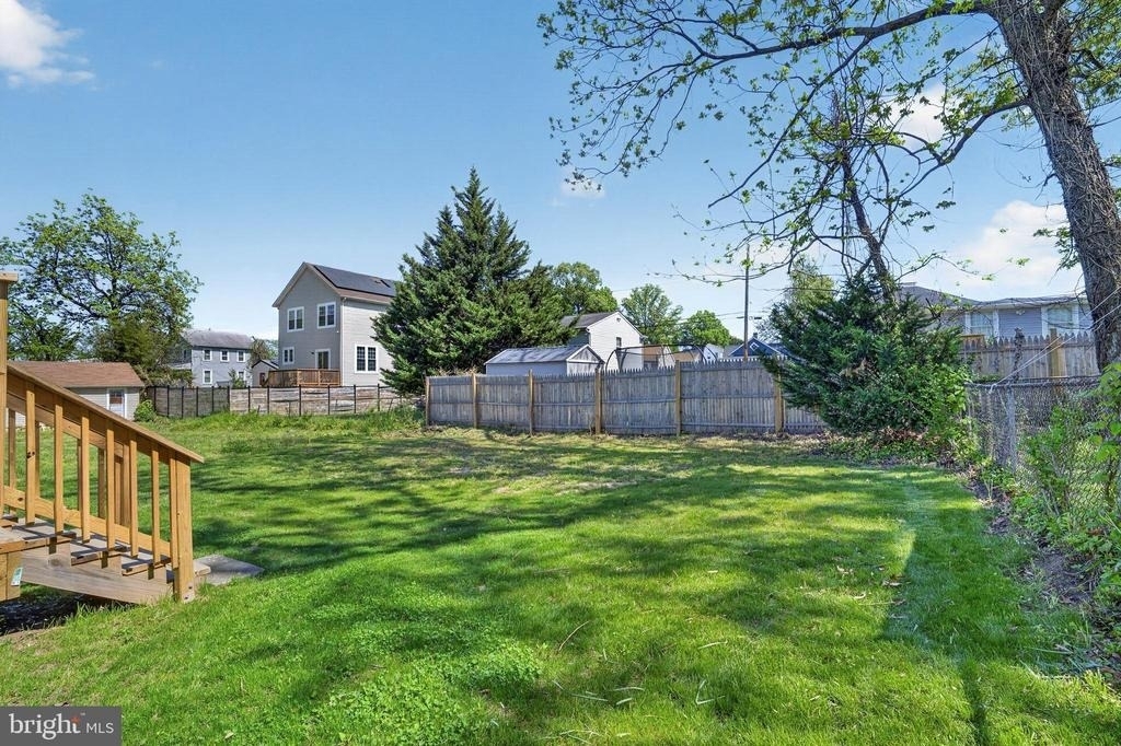 505 69th Street - Photo 38