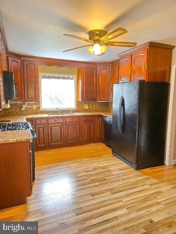 705 Ashford Road - Photo 5