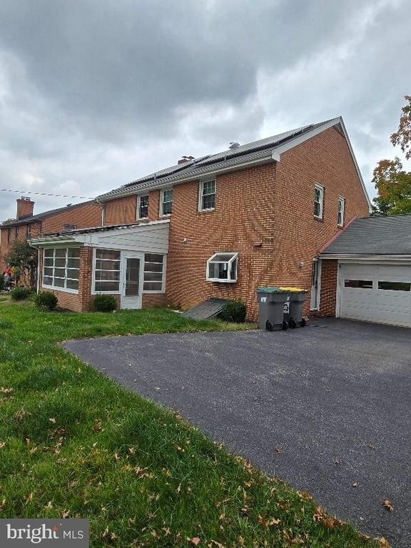 705 Ashford Road - Photo 3