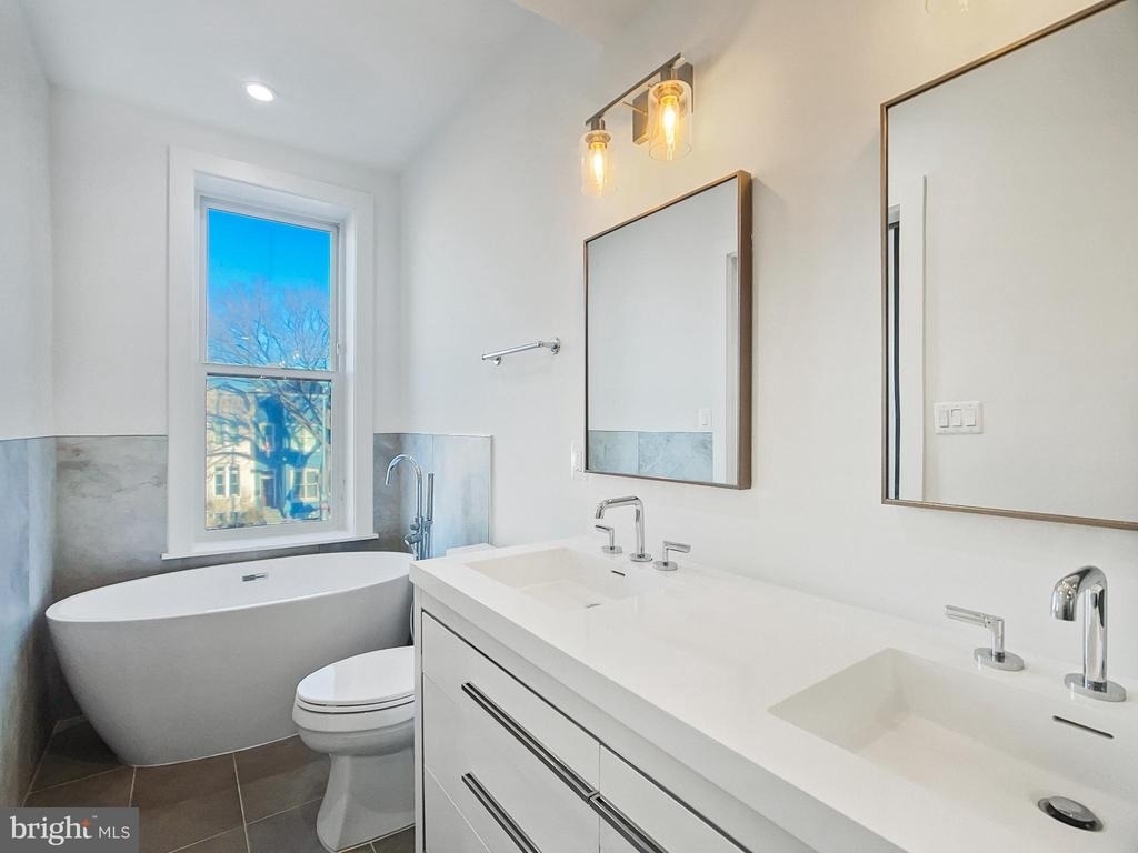 2228 13th Street Nw - Photo 18