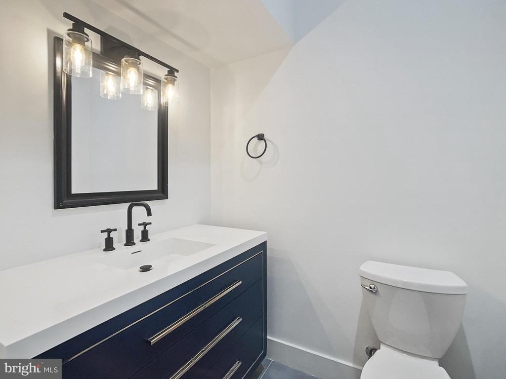2228 13th Street Nw - Photo 13