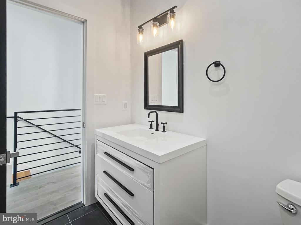 2228 13th Street Nw - Photo 33