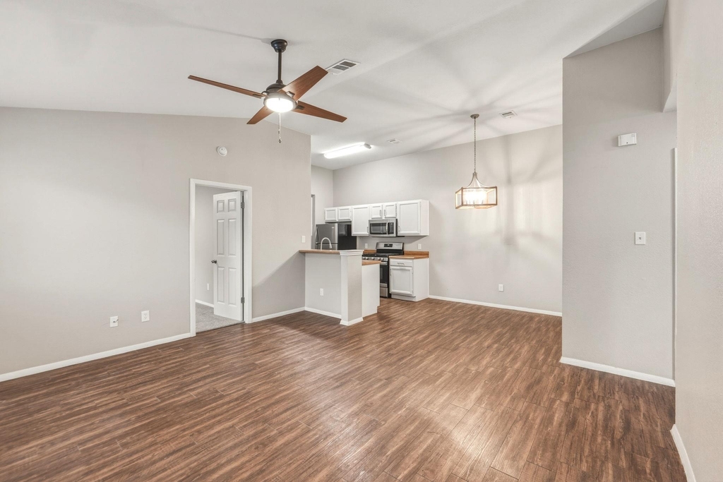 2302 Fuzz Fairway - Photo 0