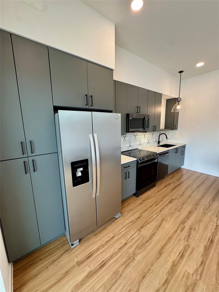 2165 Gabriels Pl - Photo 5