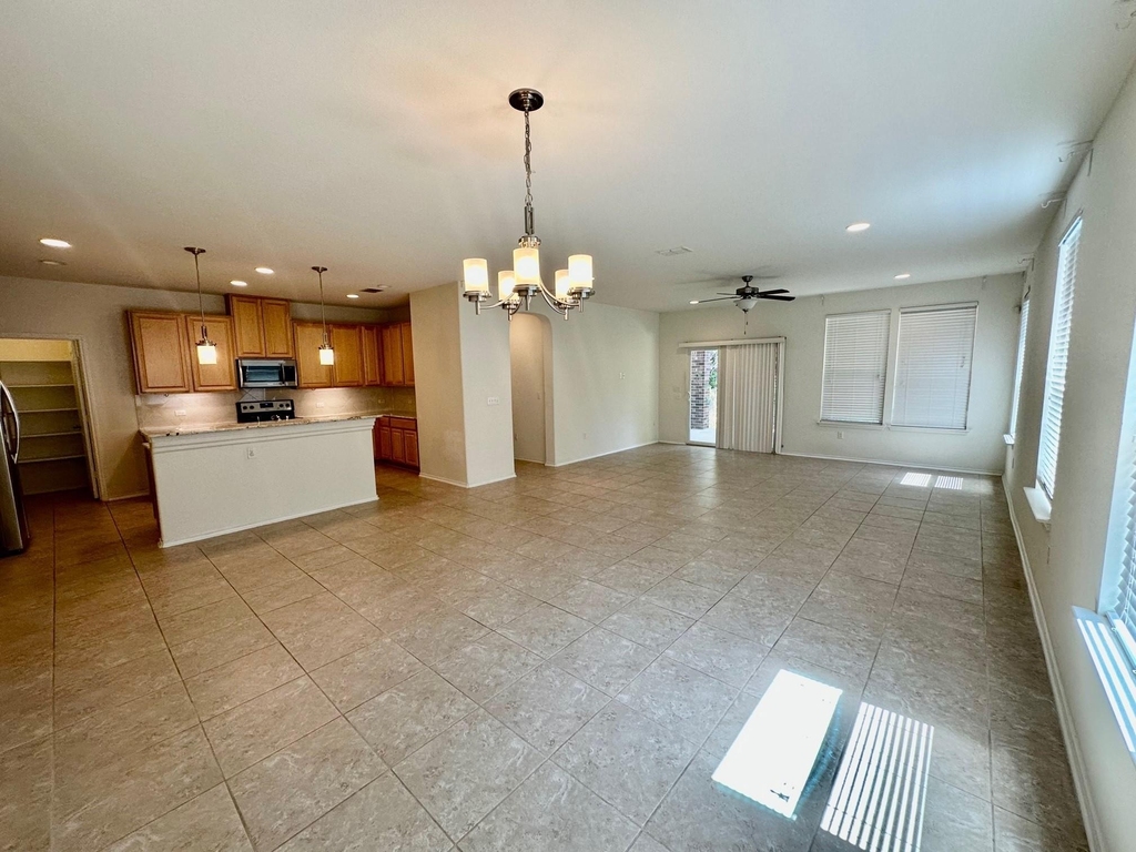 413 Hunters Hill Dr - Photo 16