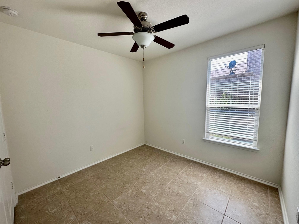 413 Hunters Hill Dr - Photo 22