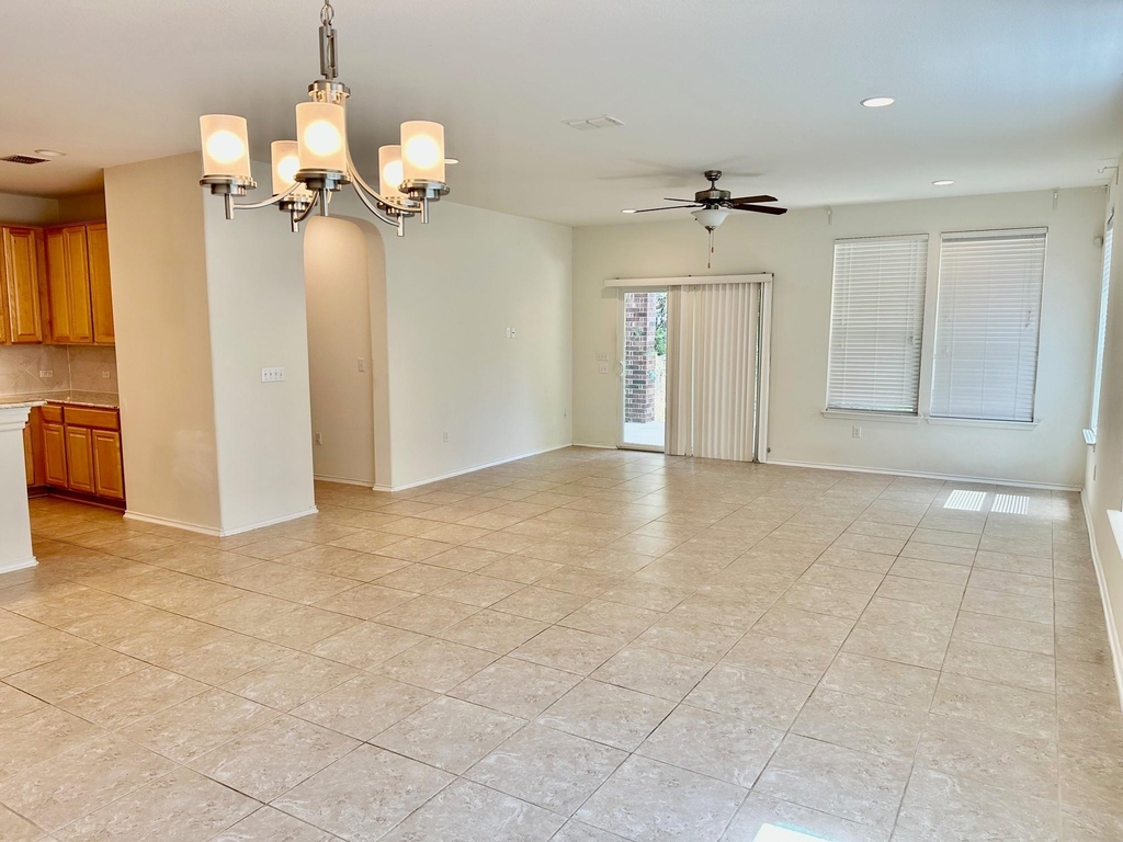 413 Hunters Hill Dr - Photo 15