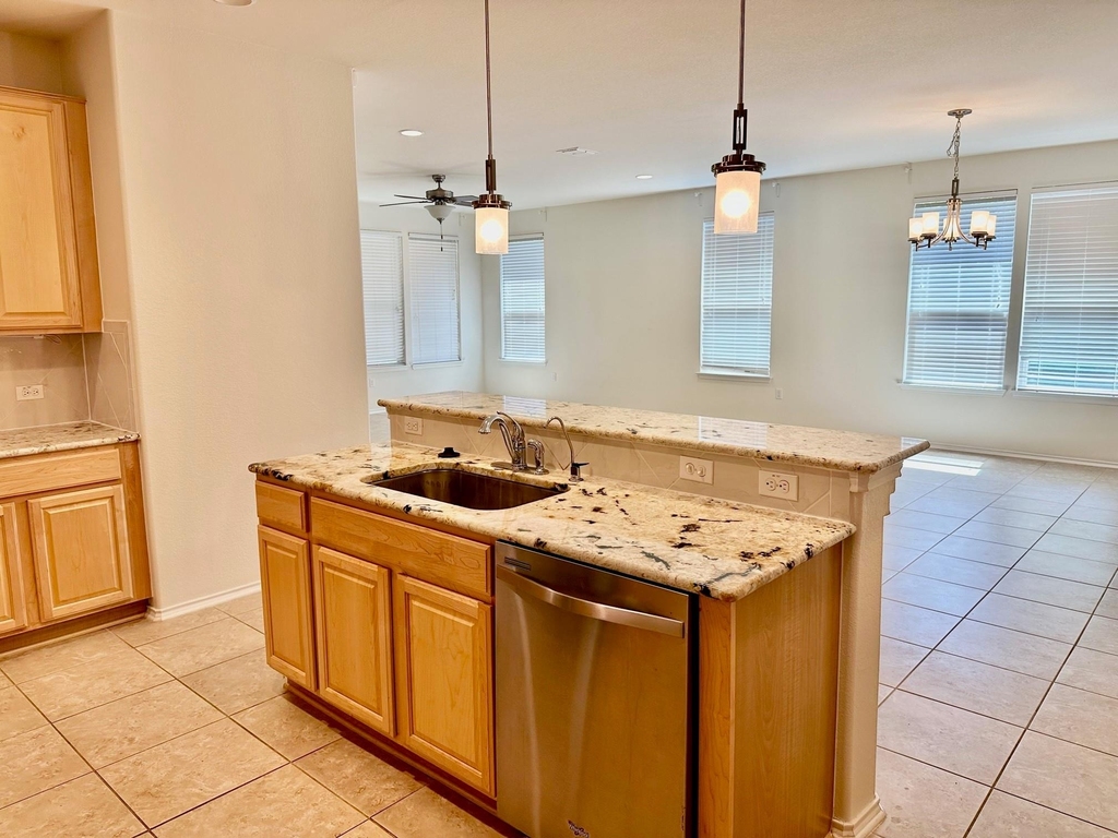 413 Hunters Hill Dr - Photo 10