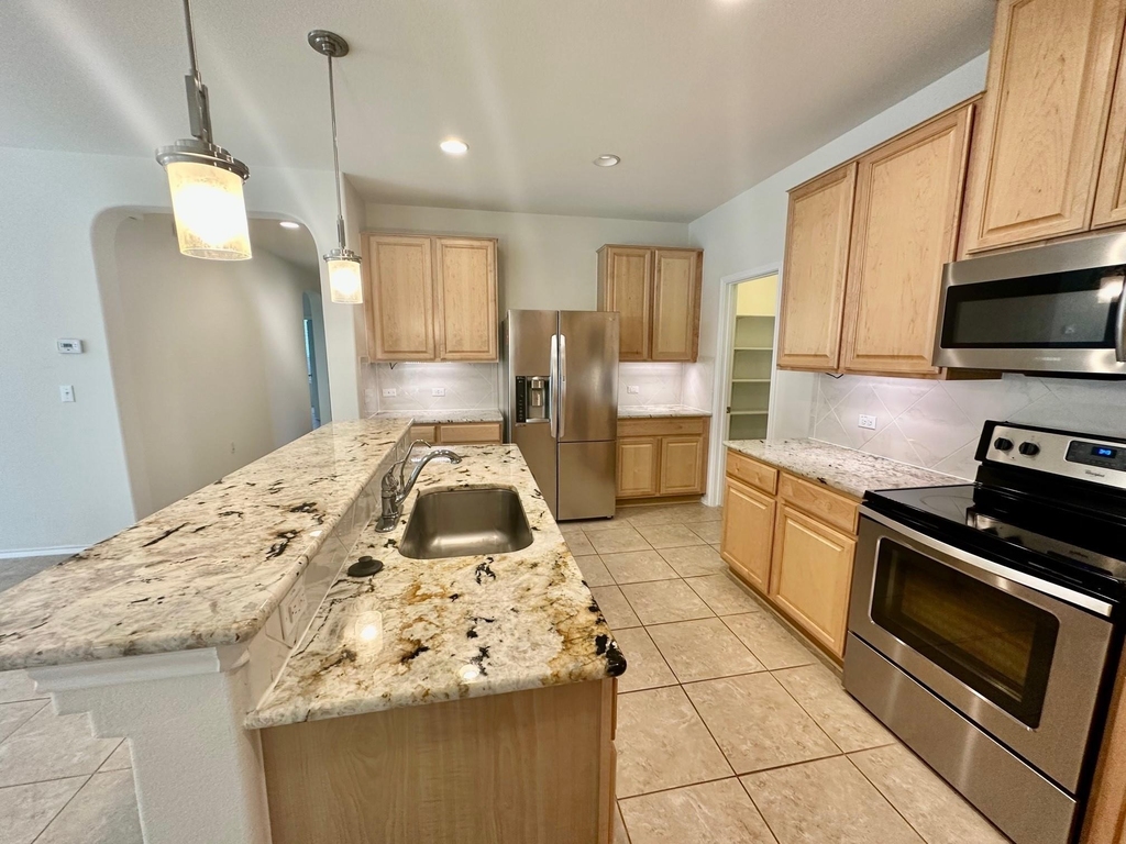 413 Hunters Hill Dr - Photo 8
