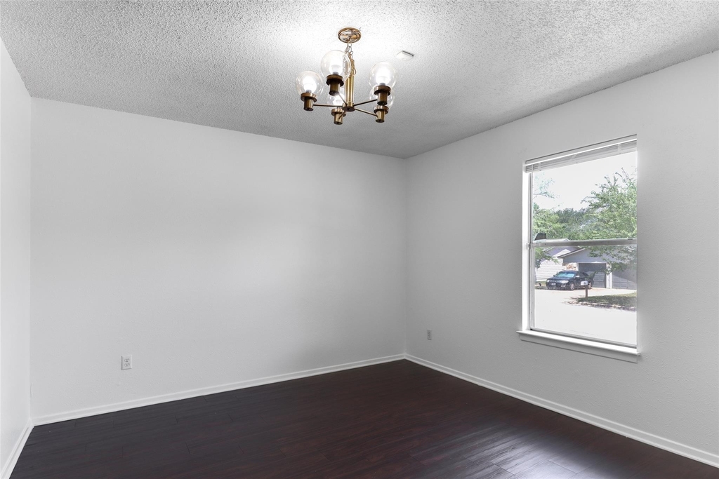 656 Mairo St - Photo 3