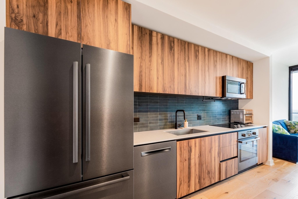 84 N East Ave - Photo 7