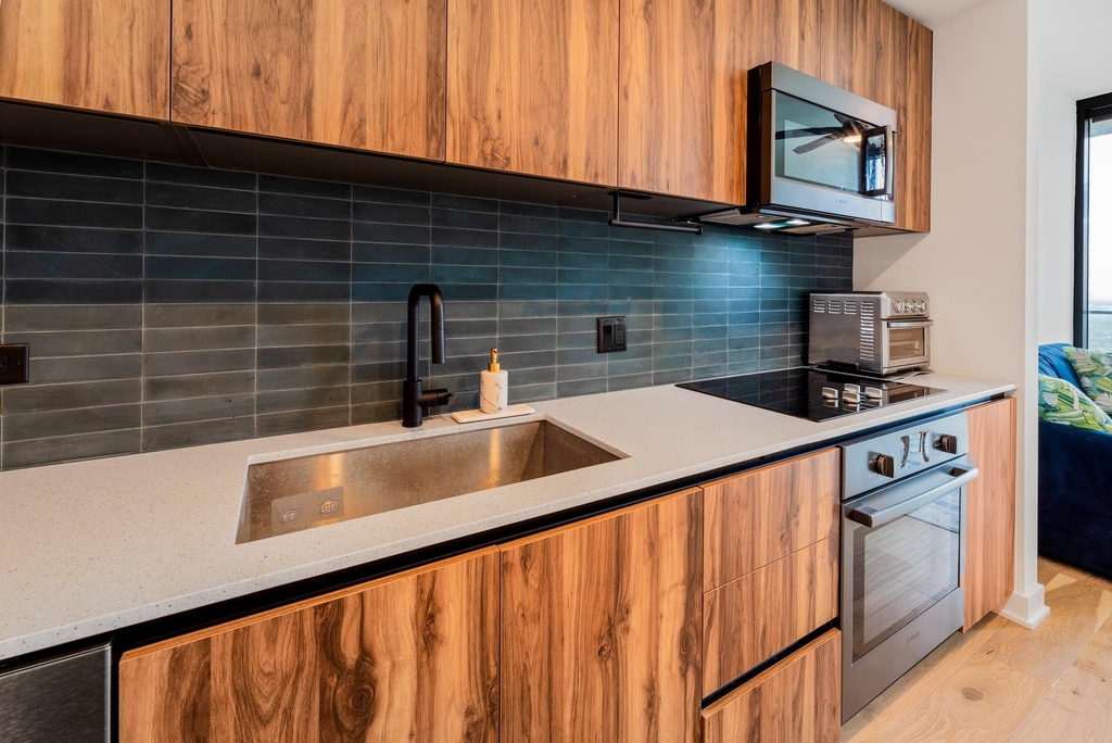 84 N East Ave - Photo 8